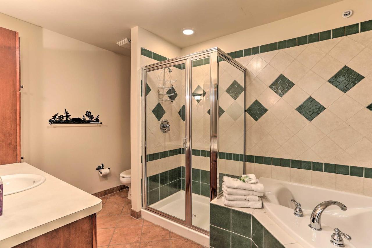 Cozy Condo in Mtn Creek Resort, Near Ski Slopes! Vernon Esterno foto