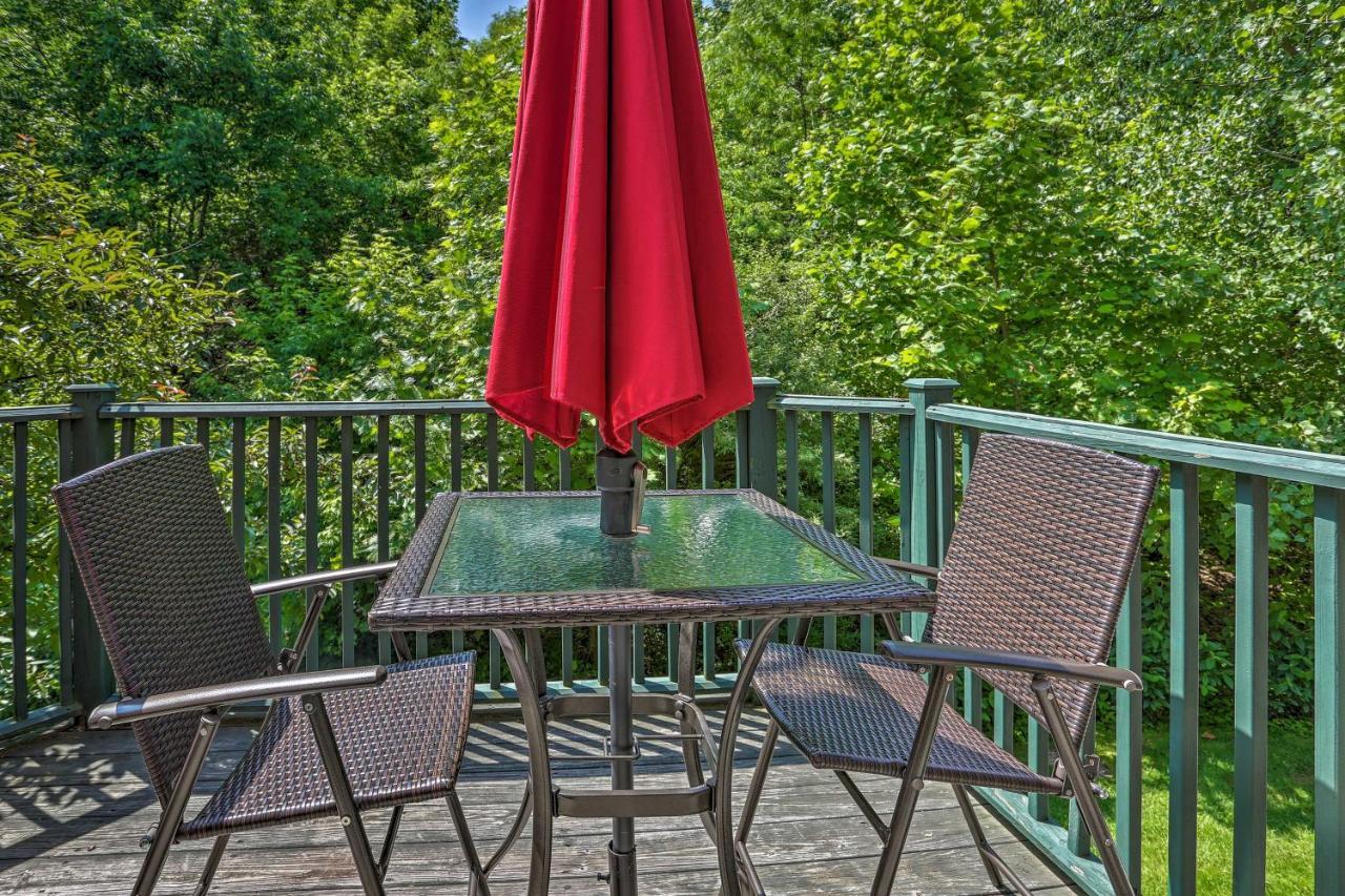 Cozy Condo in Mtn Creek Resort, Near Ski Slopes! Vernon Esterno foto